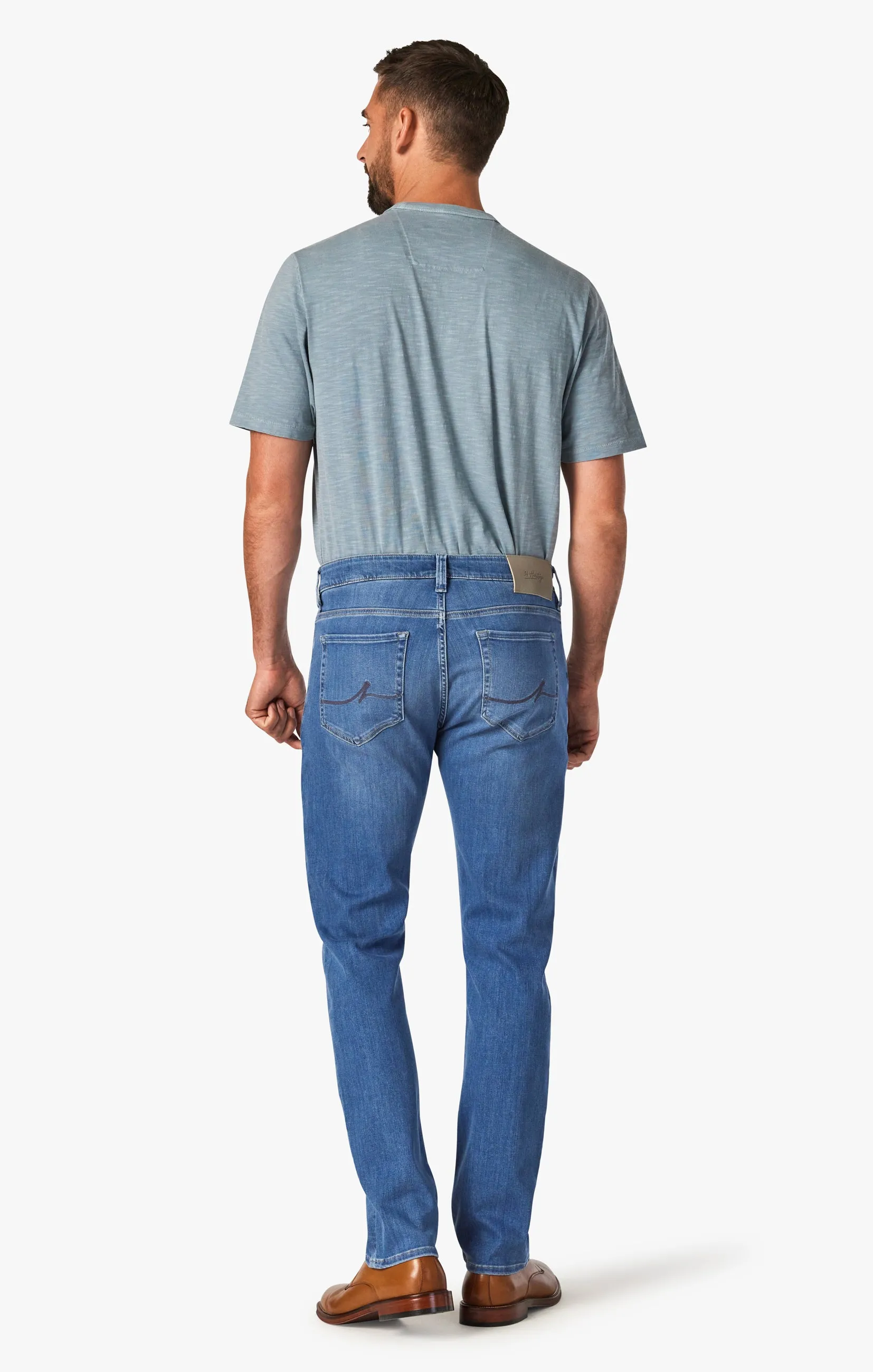 Courage Straight Leg Jeans In Light Brushed Refined