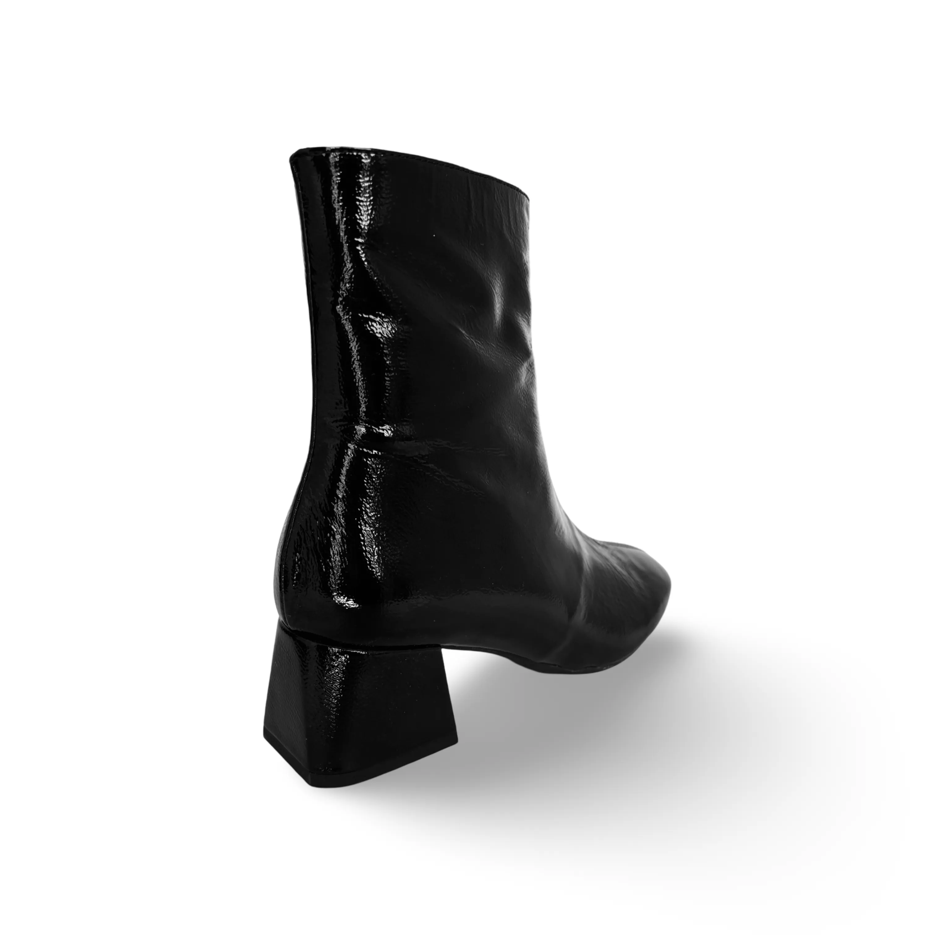 G5522 Black Patent Short Boot