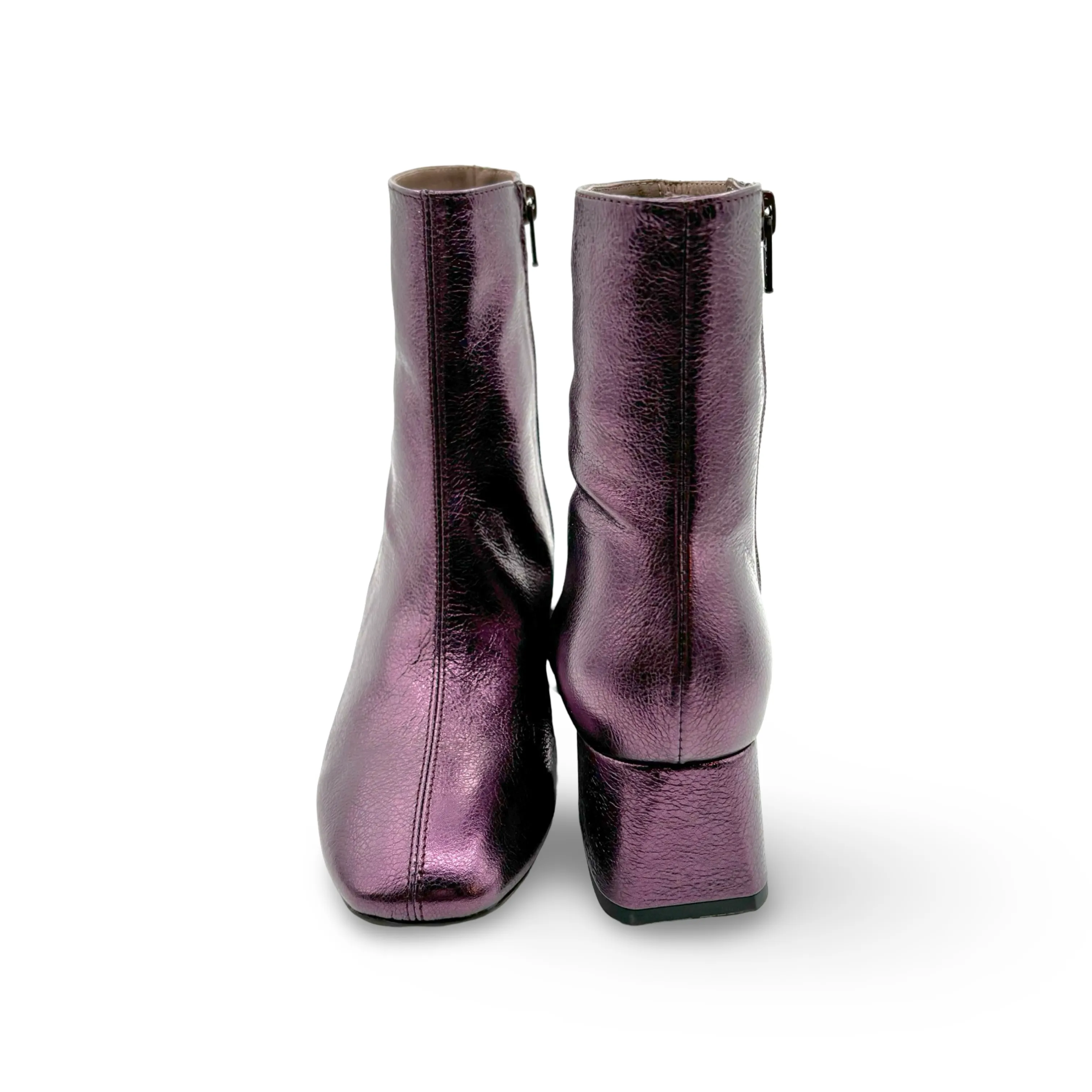 G5522 Plum Short Boot