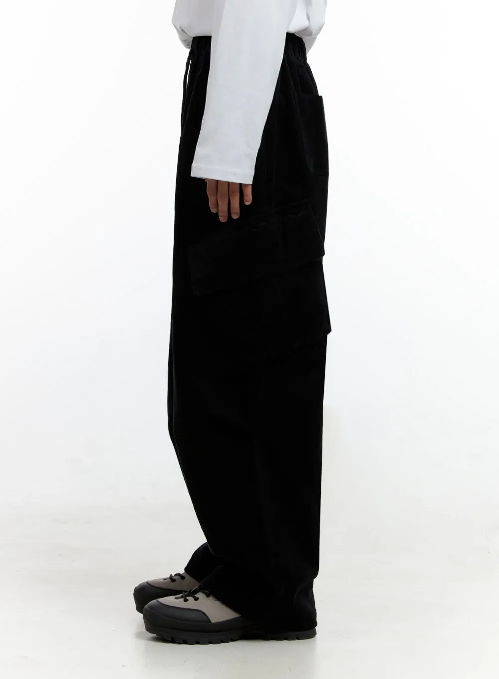 Men's Refined Wide-Leg Cargo Pants IN401