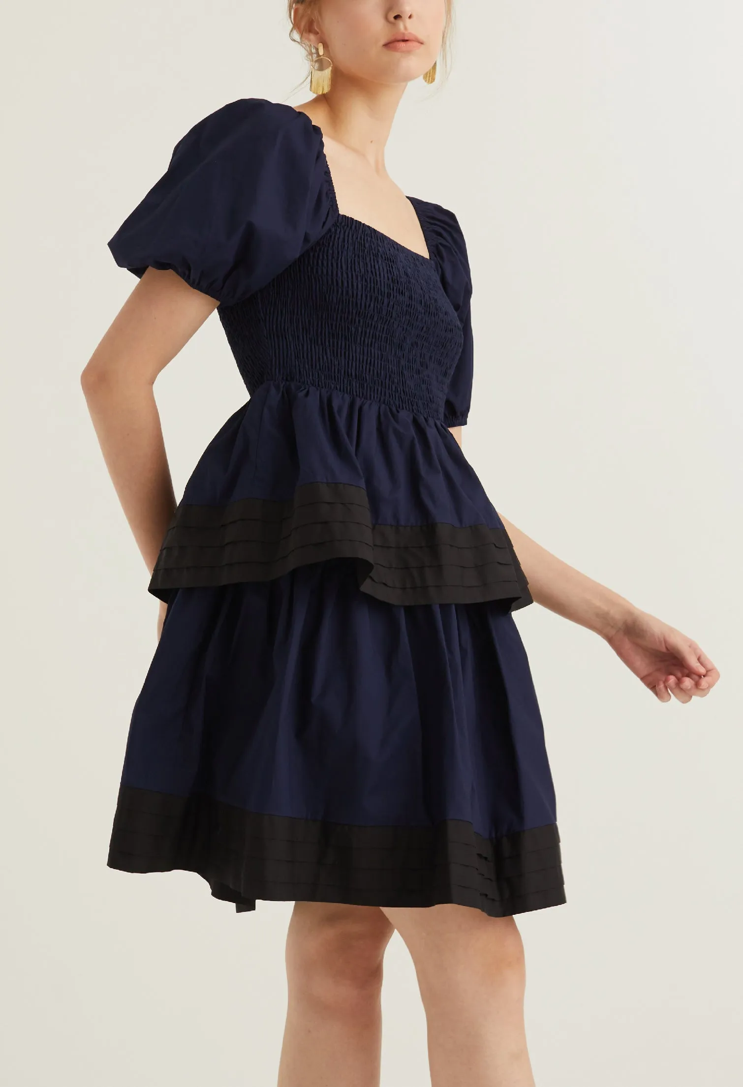 Puffed Sleeved Baby Doll Dress