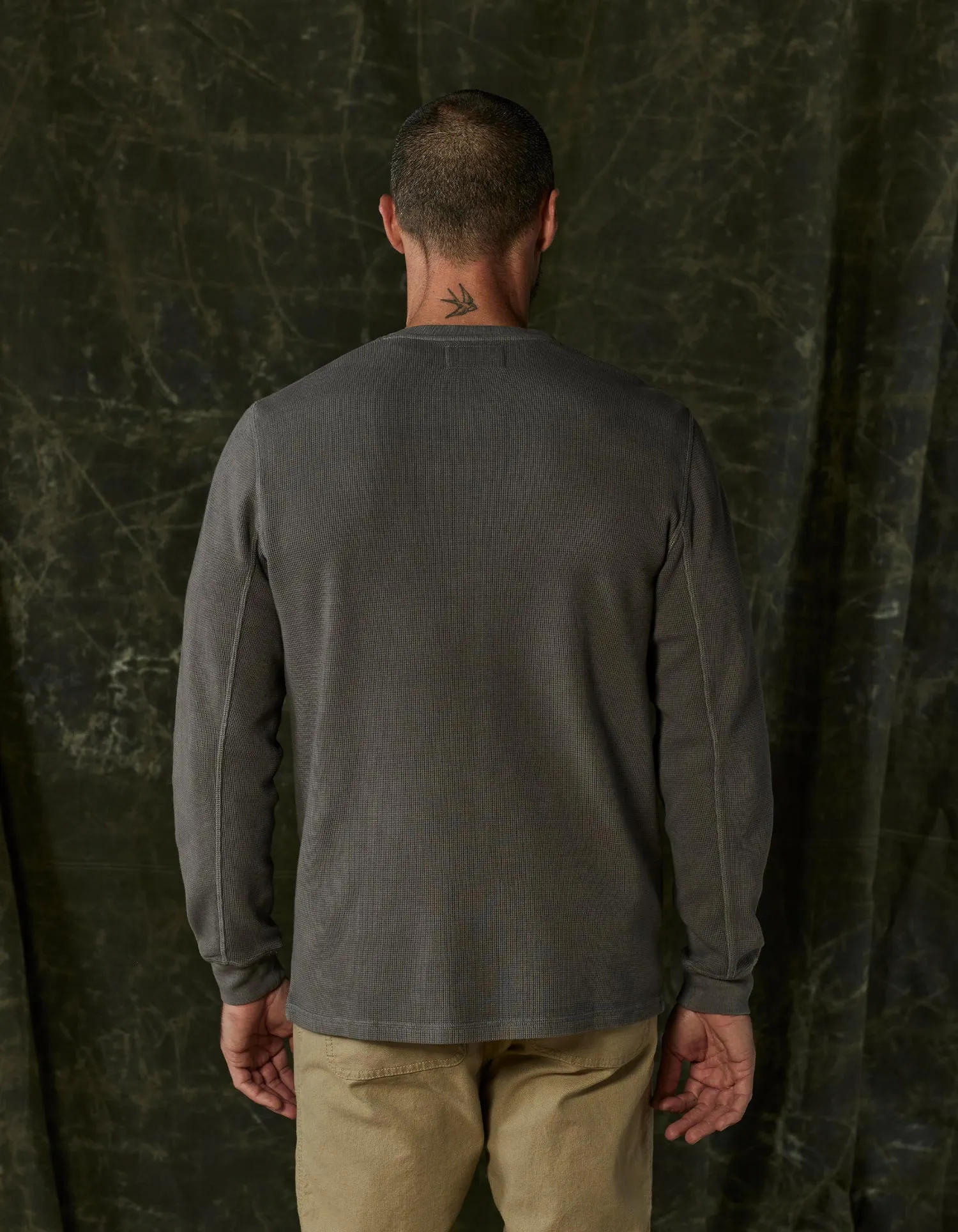 Vintage Thermal Mountain Henley in Slate