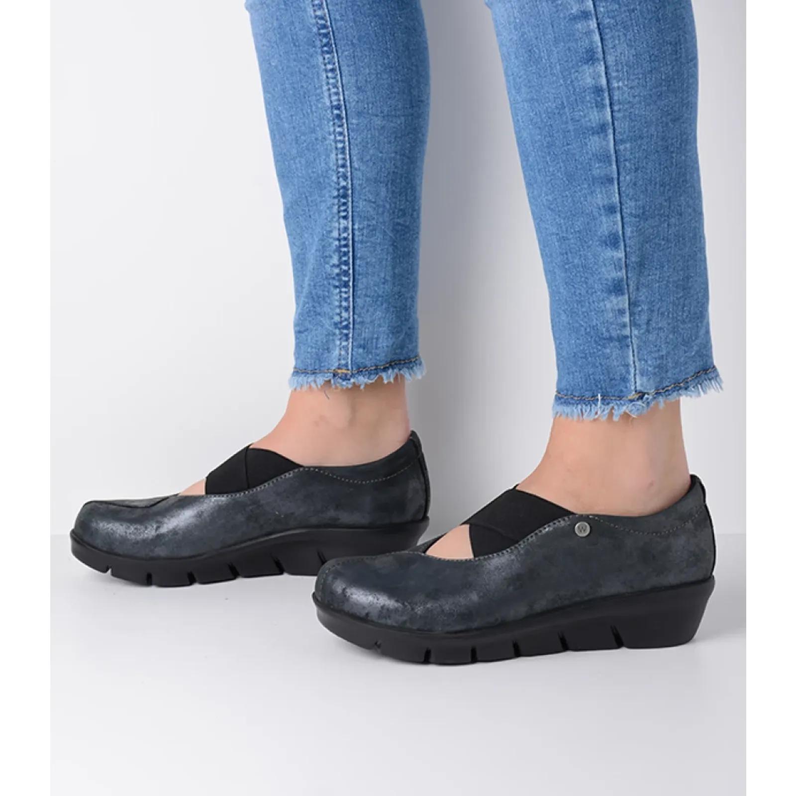 Wolky Cursa Slip On (Women) - Black